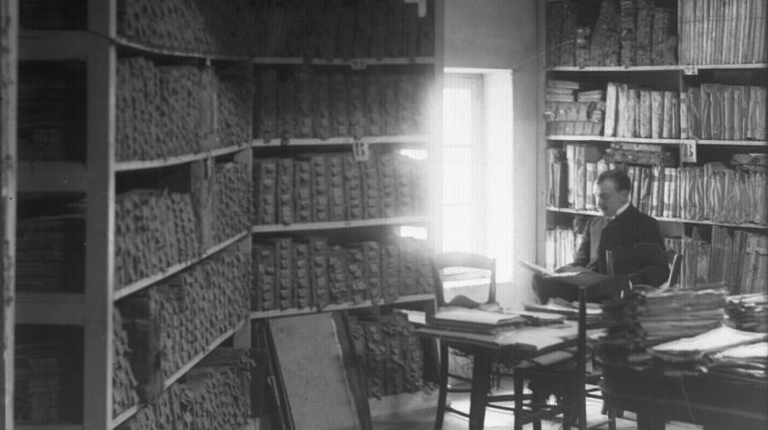 Carcassonne, bibliothèque municipale (bibliothécaire)